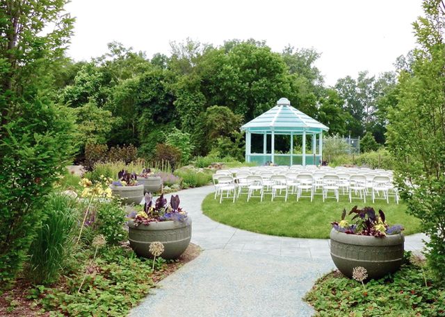 Featured photo from Waterfall Garden