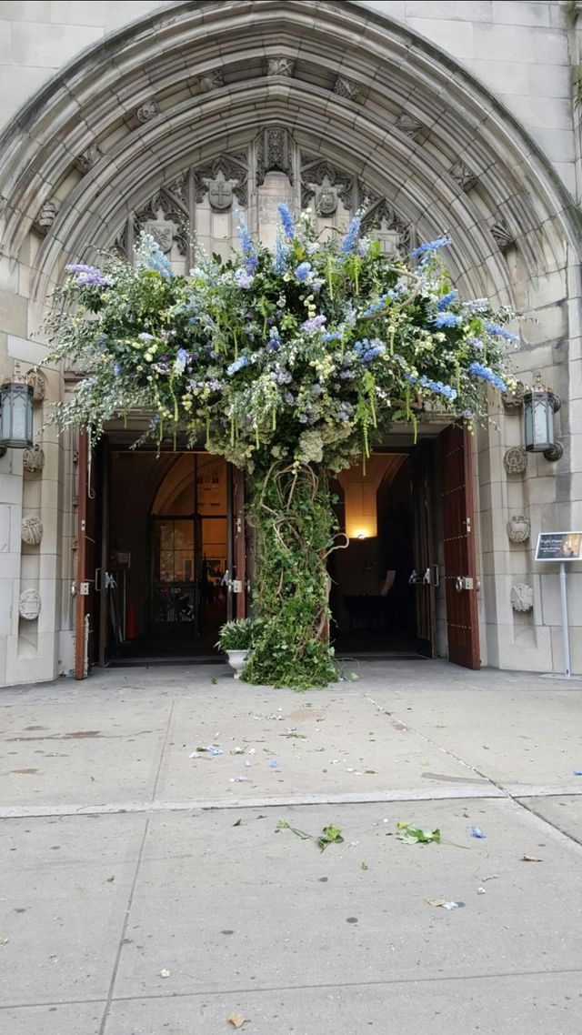 Featured photo from English Garden Vibe