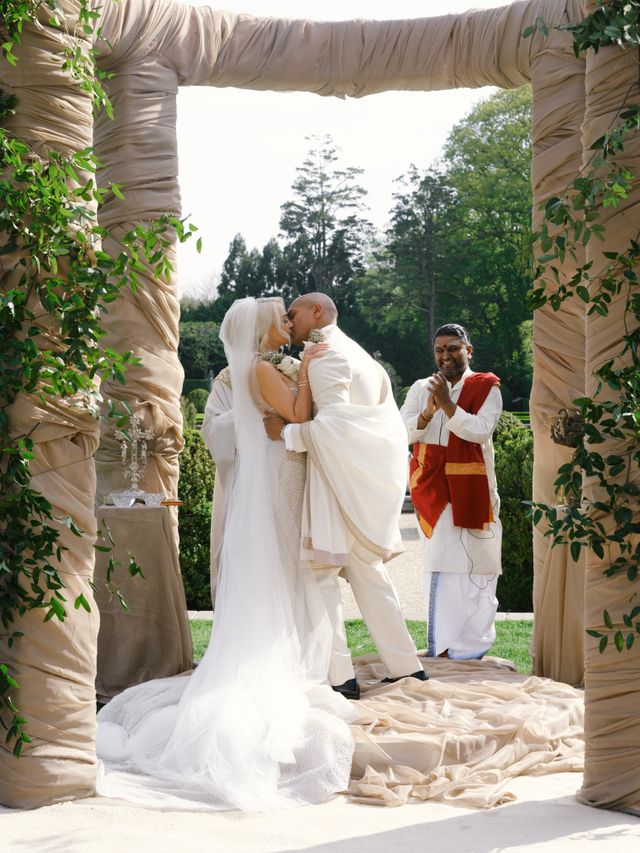 Featured photo from Oheka Castle