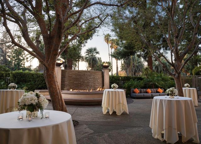 Featured photo from Urban Oasis