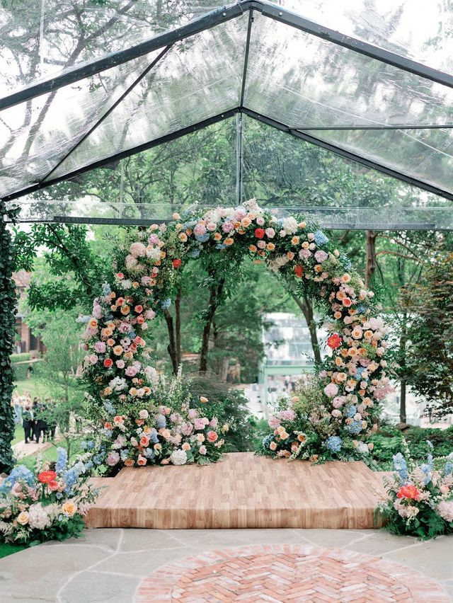 Featured photo from Inside This Garden-Inspired Wedding in Dallas, TX with Citrus Tones and Blooming Centerpieces