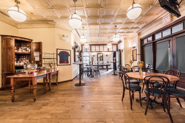 Featured photo from La Piccola Sala