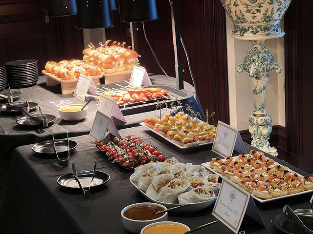 Featured photo from This Mini Beef Wellington Lunch by On The Roll Catering Was a Crowd Favorite in San Francisco