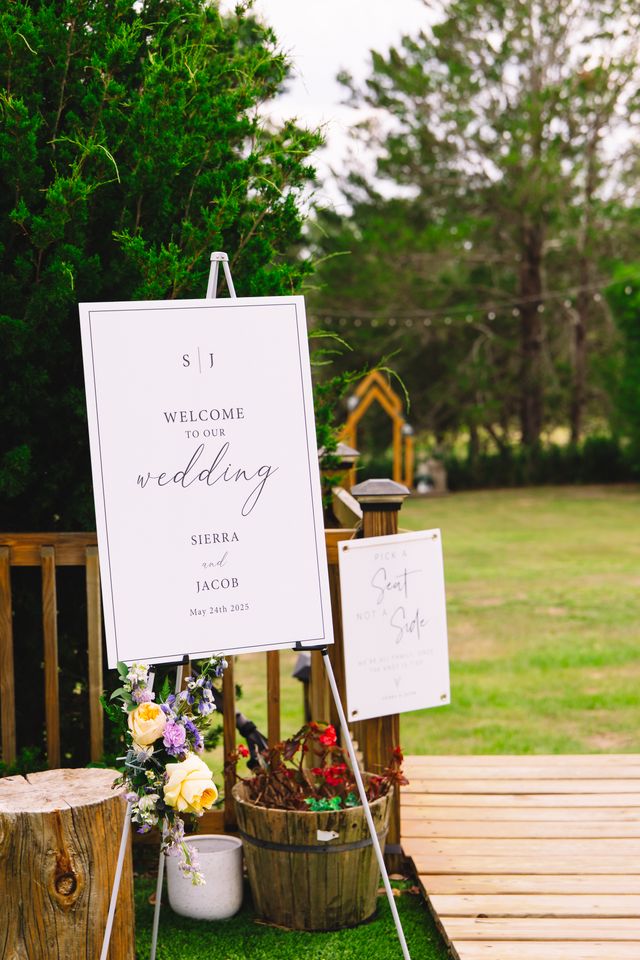 Featured photo from Romantic Outdoor Celebration Under the Oaks