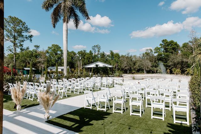 Featured photo from Rachel + Dennis