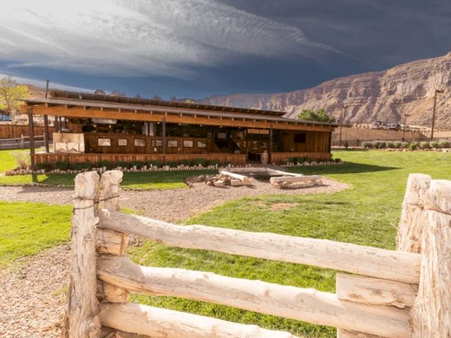 Featured photo from River Deck