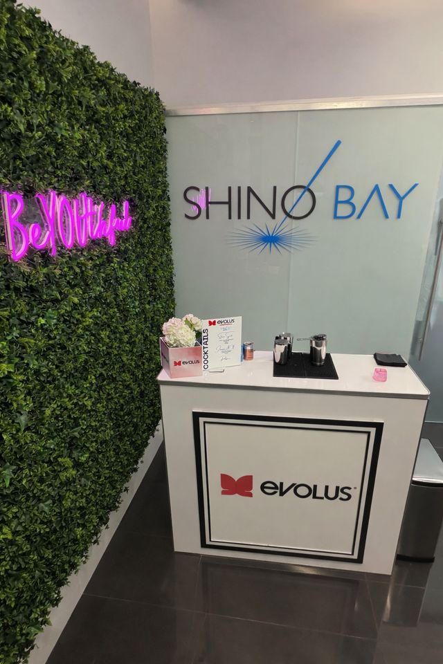 Featured photo from Sleek Bar