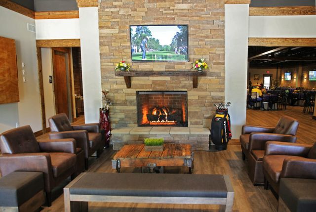 Featured photo from Front Lounge