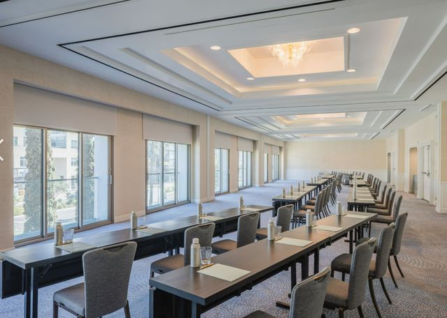 Featured photo from Meeting Rooms & Breakouts