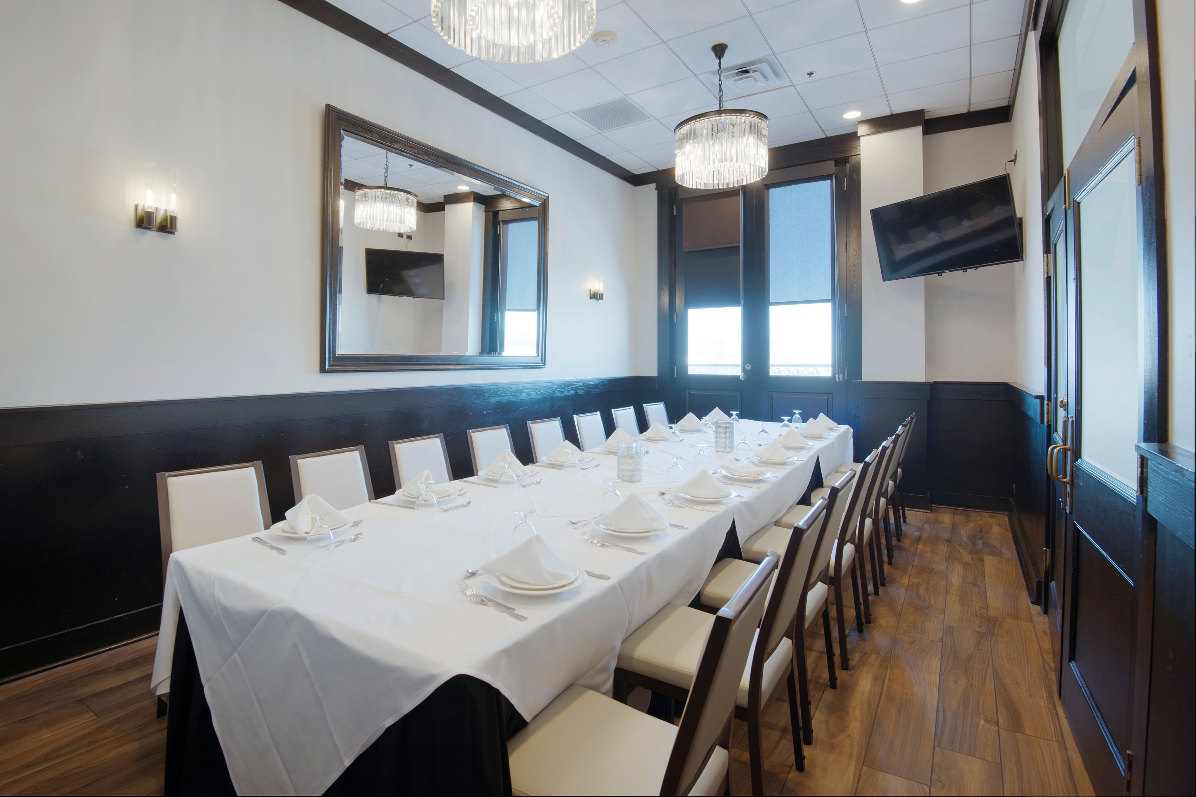 Board Room, an event space at Maggiano’s Little Italy Schaumburg at The Streets of Woodfield