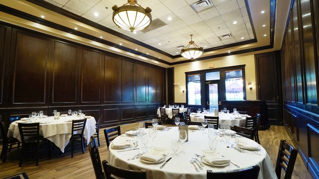 Featured photo from Diego Room