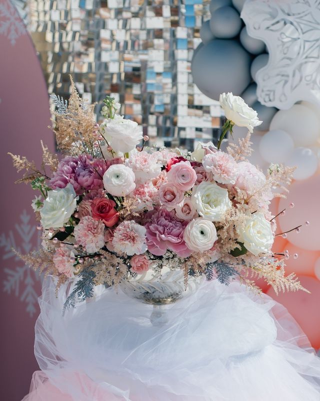 Featured photo from Winter One-derland