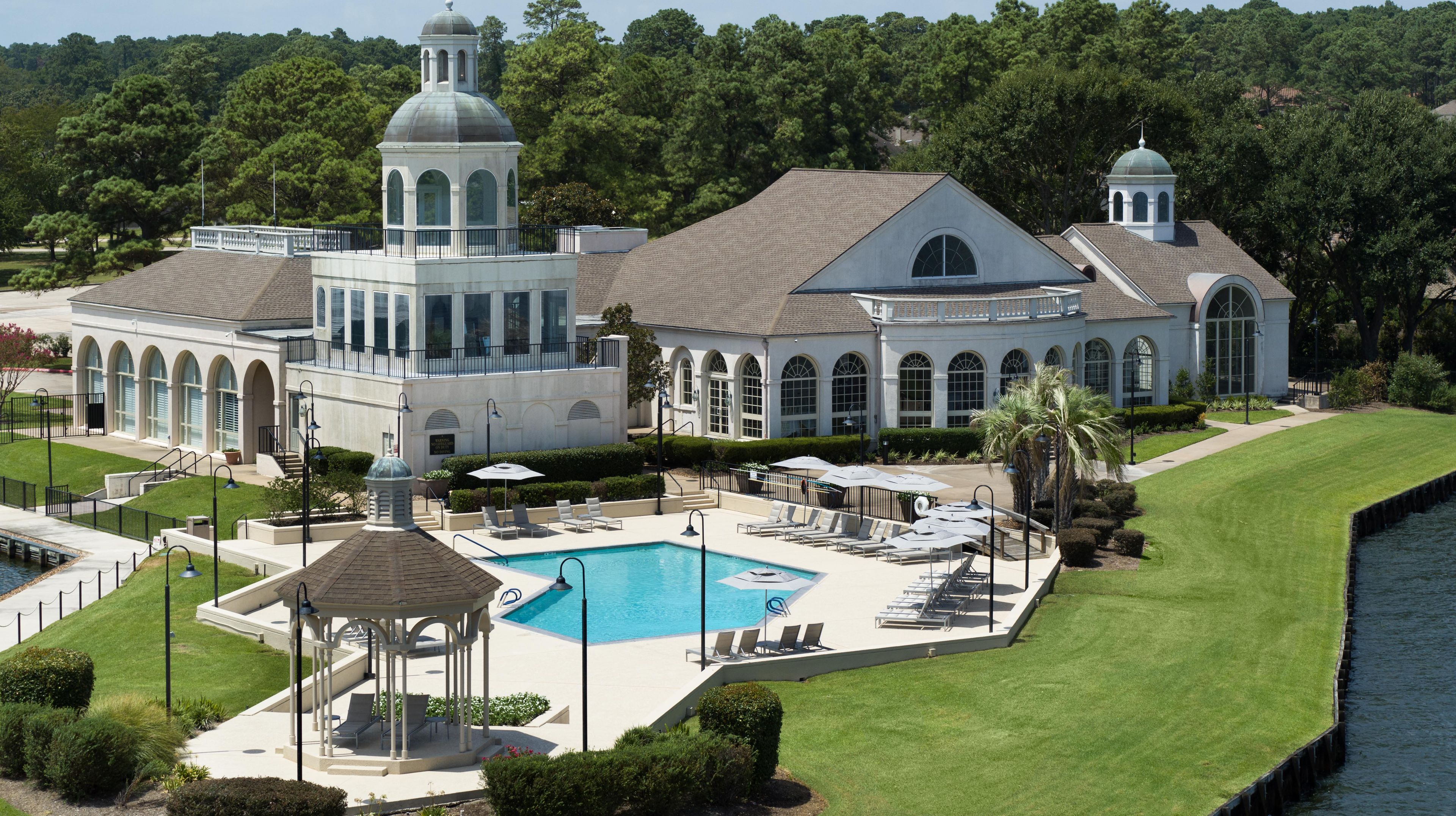 Yacht Club, an event space at Bentwater on Lake Conroe