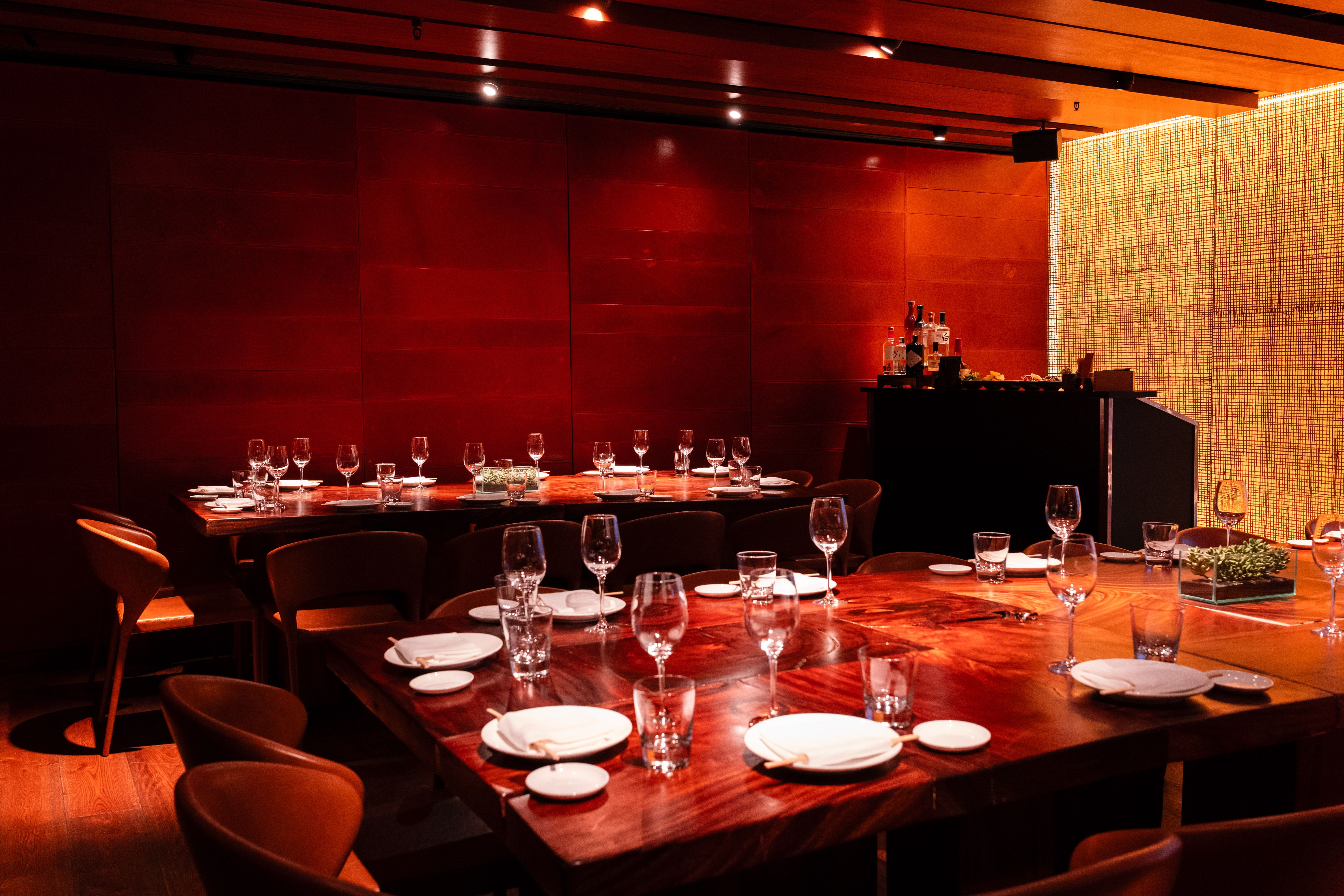 ROOM 614 XI Undecima hora matutina シューヤ Hana | Zuma New York | PartySlate