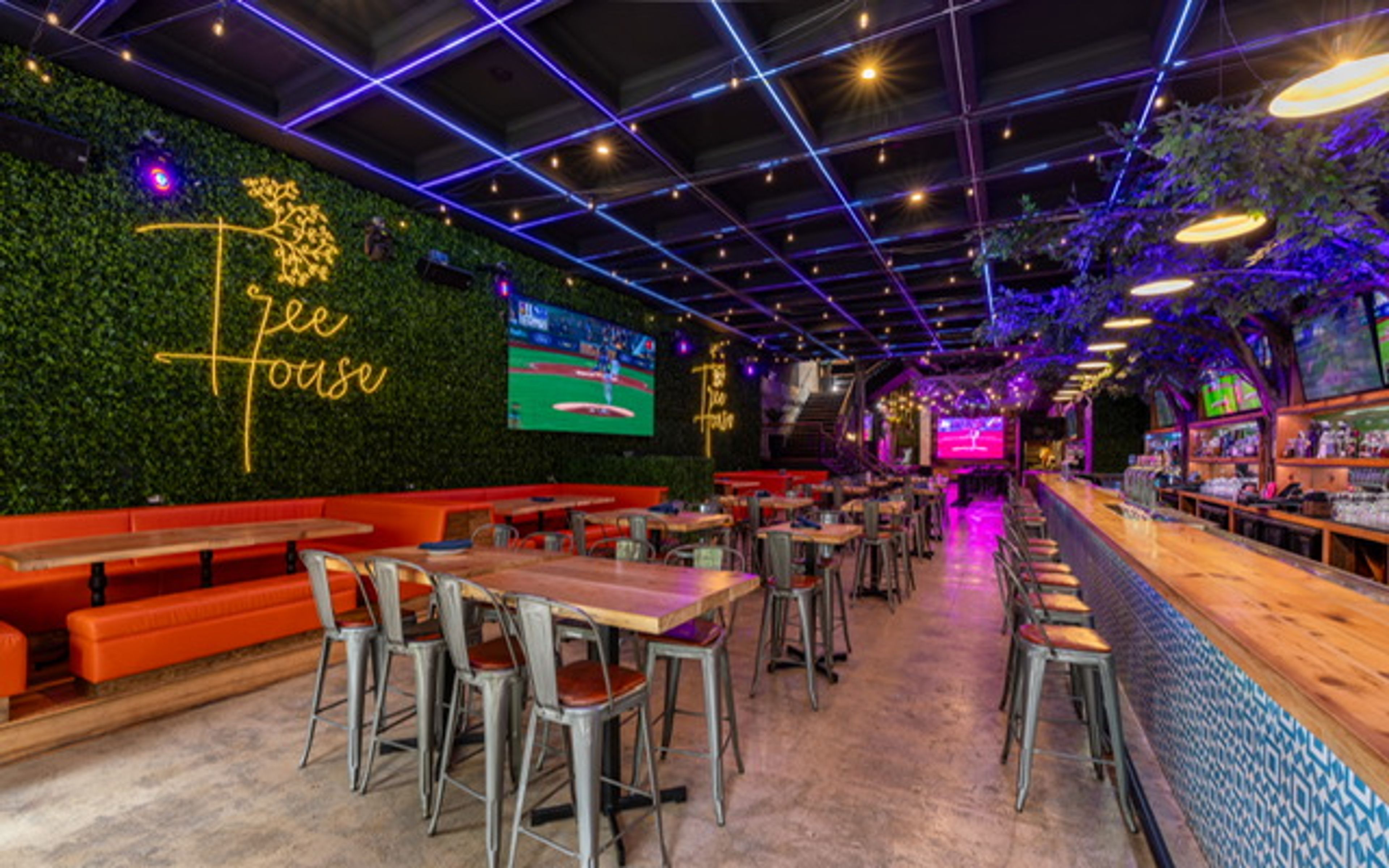 Main Dining Room, an event space at Tree House Chicago