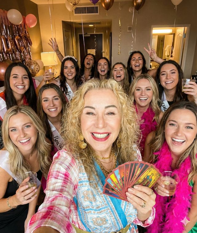 Featured photo from New Orleans Best Fortunetellers For Events