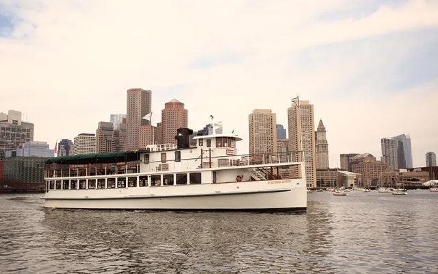 Featured photo from Yacht Northern Lights