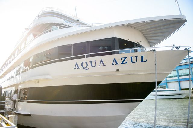 Featured photo from Luxury Weddings