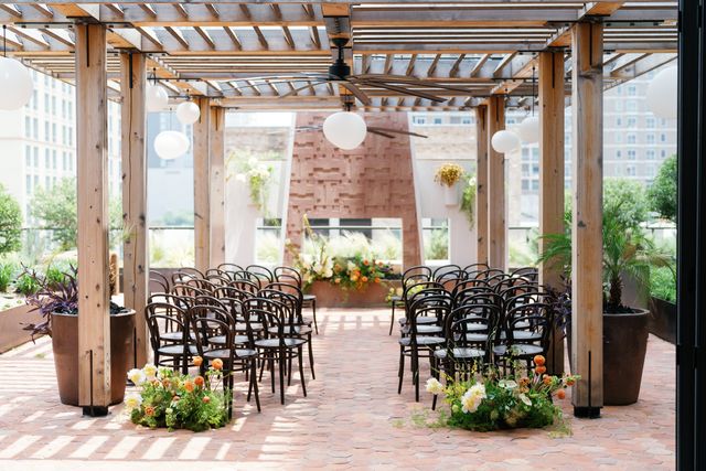 Featured photo from Bayberry Room