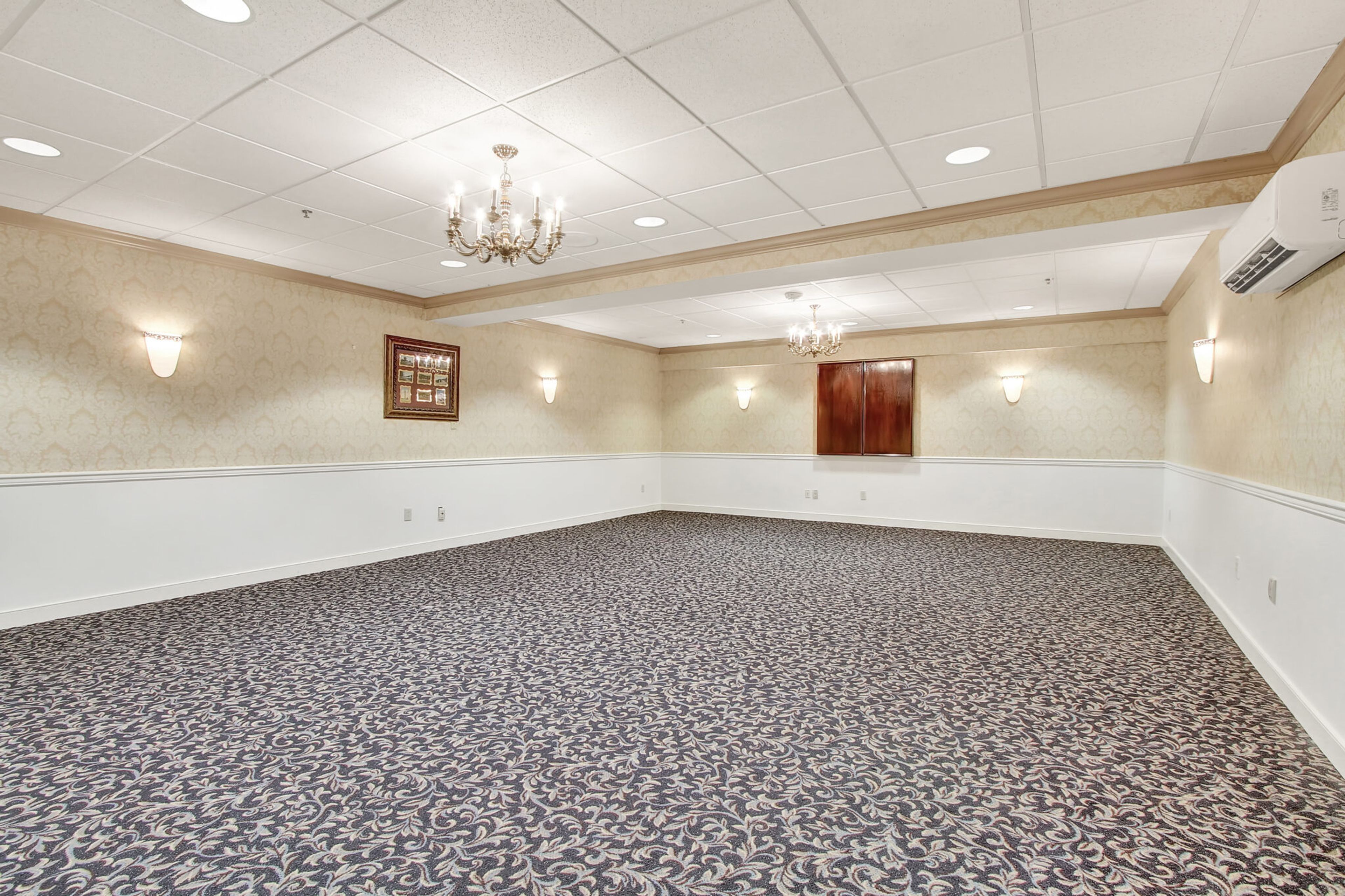 Lincoln Room, an event space at Abraham Lincoln Hotel