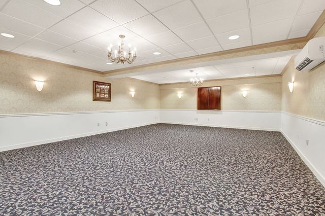 Featured photo from Lincoln Room