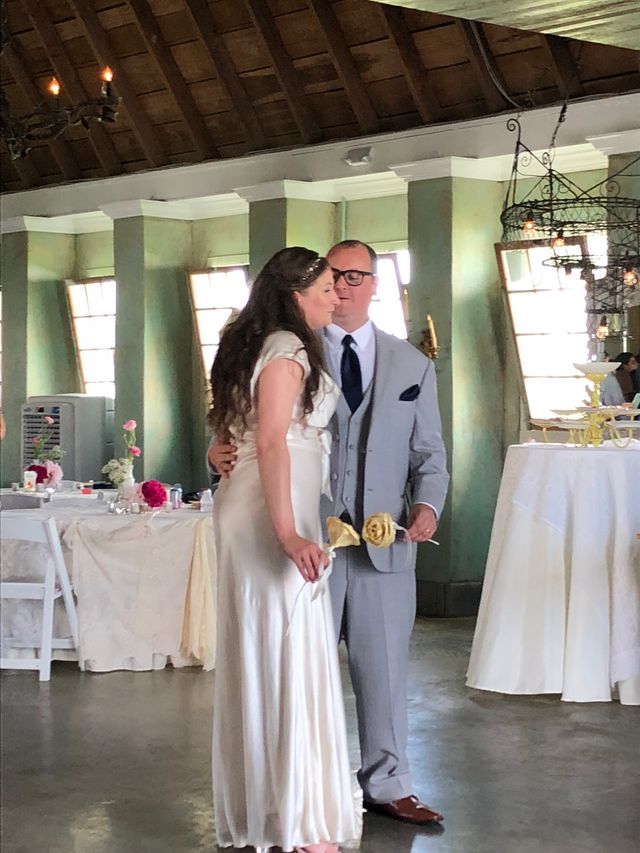 Featured photo from LIp Messages, LLC (Ariana)