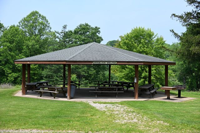 Featured photo from Overlook Shelter