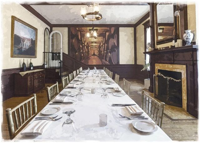 Featured photo from The Parlor