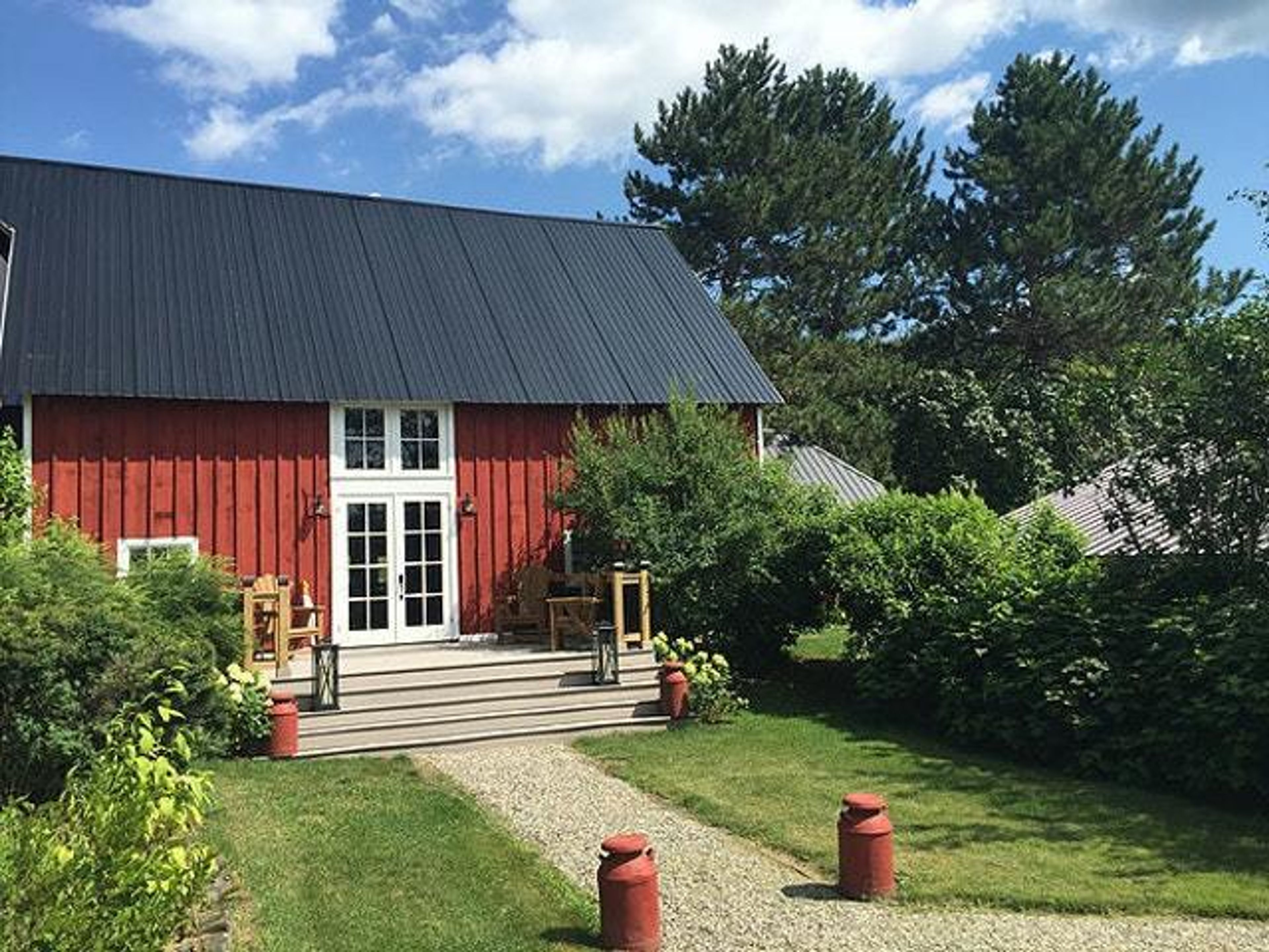 The Barn, an event space at Reading Farms Estate