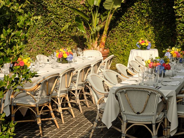 Featured photo from Outdoor Patio