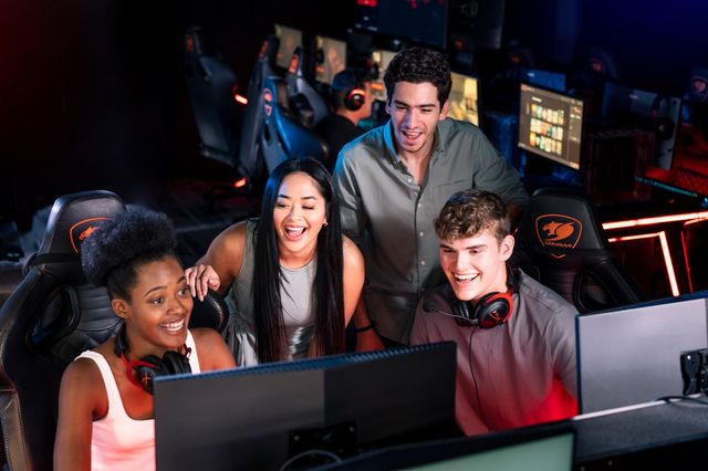 Featured photo from Esports