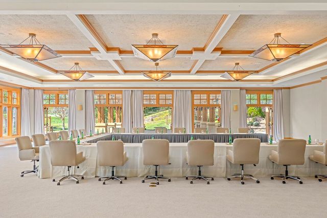Featured photo from Redwood Room