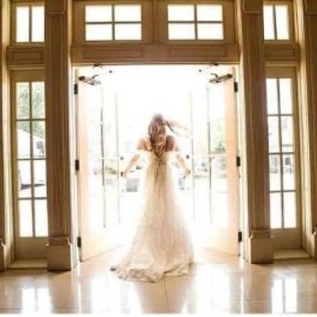 Featured photo from The Octagonal Ballroom