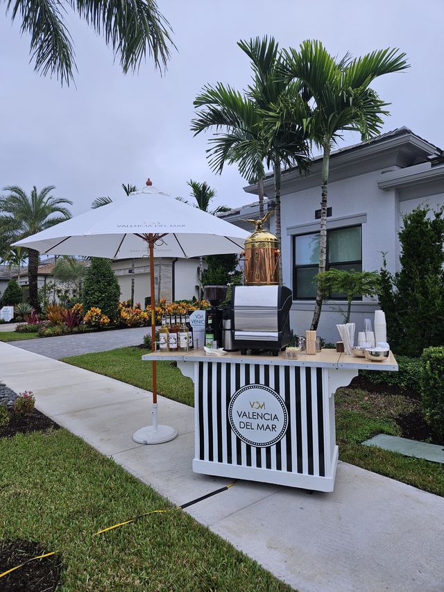 Featured photo from Aroma Espresso Coffee Cart