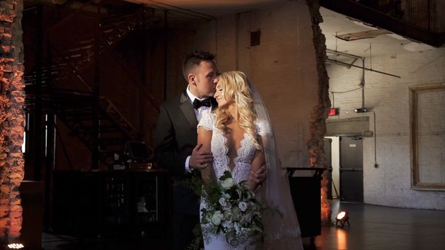 Featured photo from Aria Minneapolis Winter Wedding