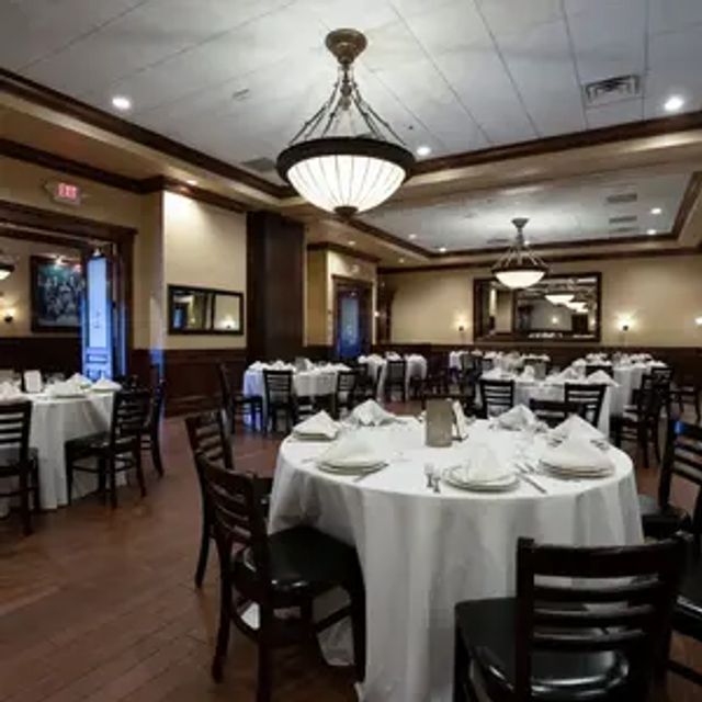 Featured photo from Entire Banquet Space