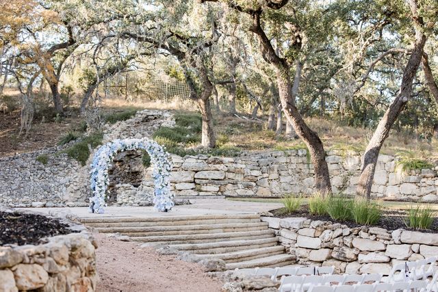 Featured photo from Waterfall Ceremony Backdrop