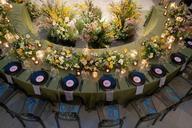 Featured photo from A Chicago Field Museum Wedding with Dramatic Floral Displays and Prehistoric Grandeur