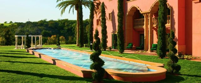 Featured photo from Reflection Lawn South