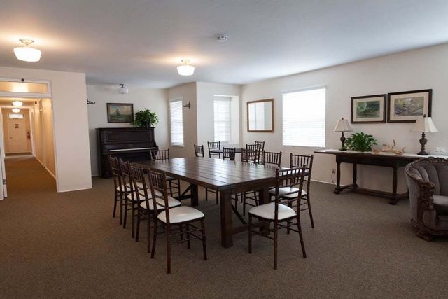 Featured photo from The Gallery