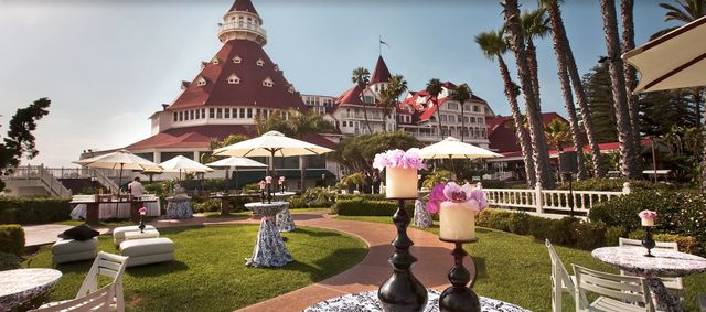 Featured photo from Vista Walk