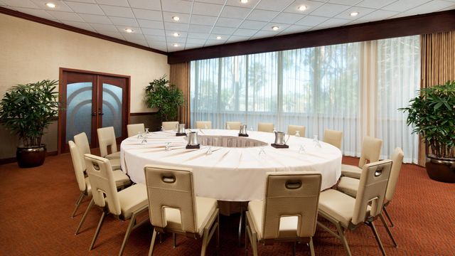 Featured photo from California Room