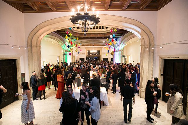 Featured photo from John M. and Sally B. Thornton Rotunda