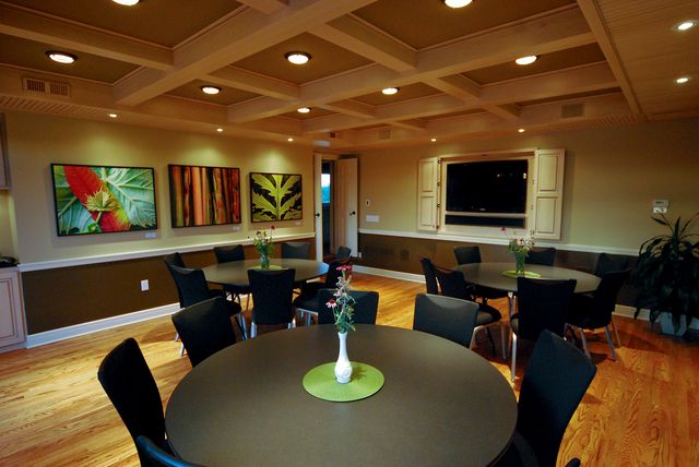 Featured photo from RetreatHouse Meeting Room