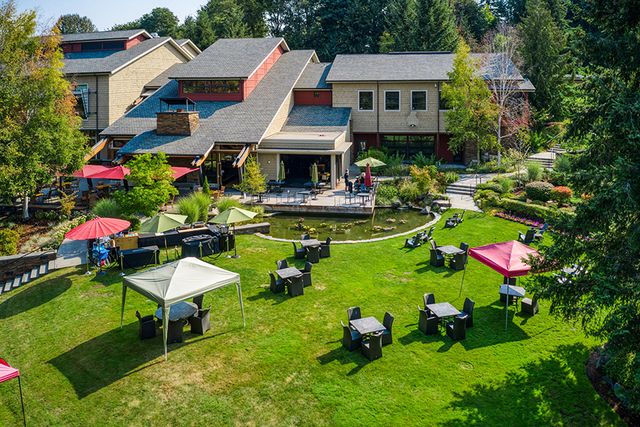 Featured photo from Evergreen Lawn