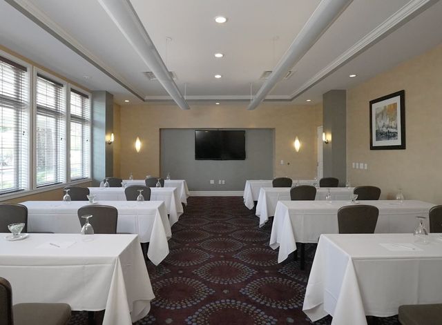 Featured photo from Keuka Room