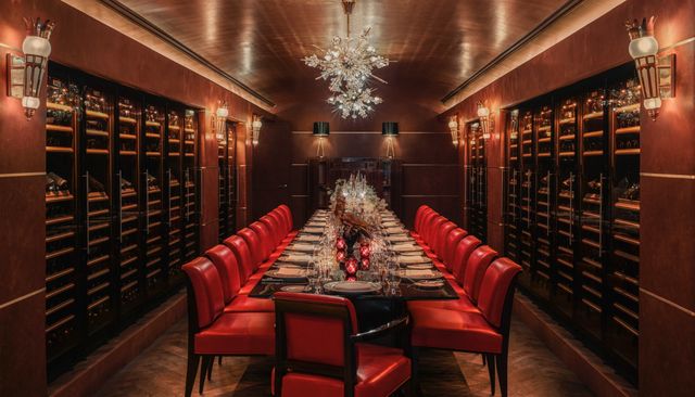 Featured photo from La Cava