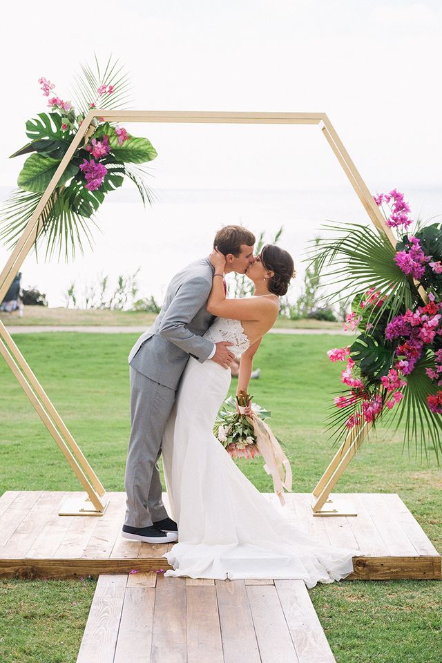 Featured photo from Modern Tropical Wedding