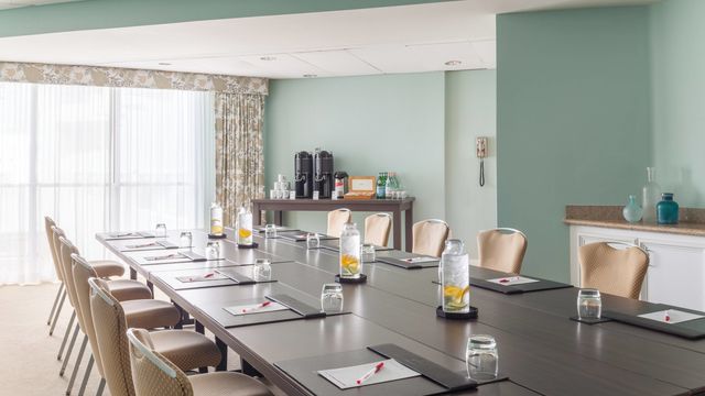 Featured photo from Ocean Boardroom