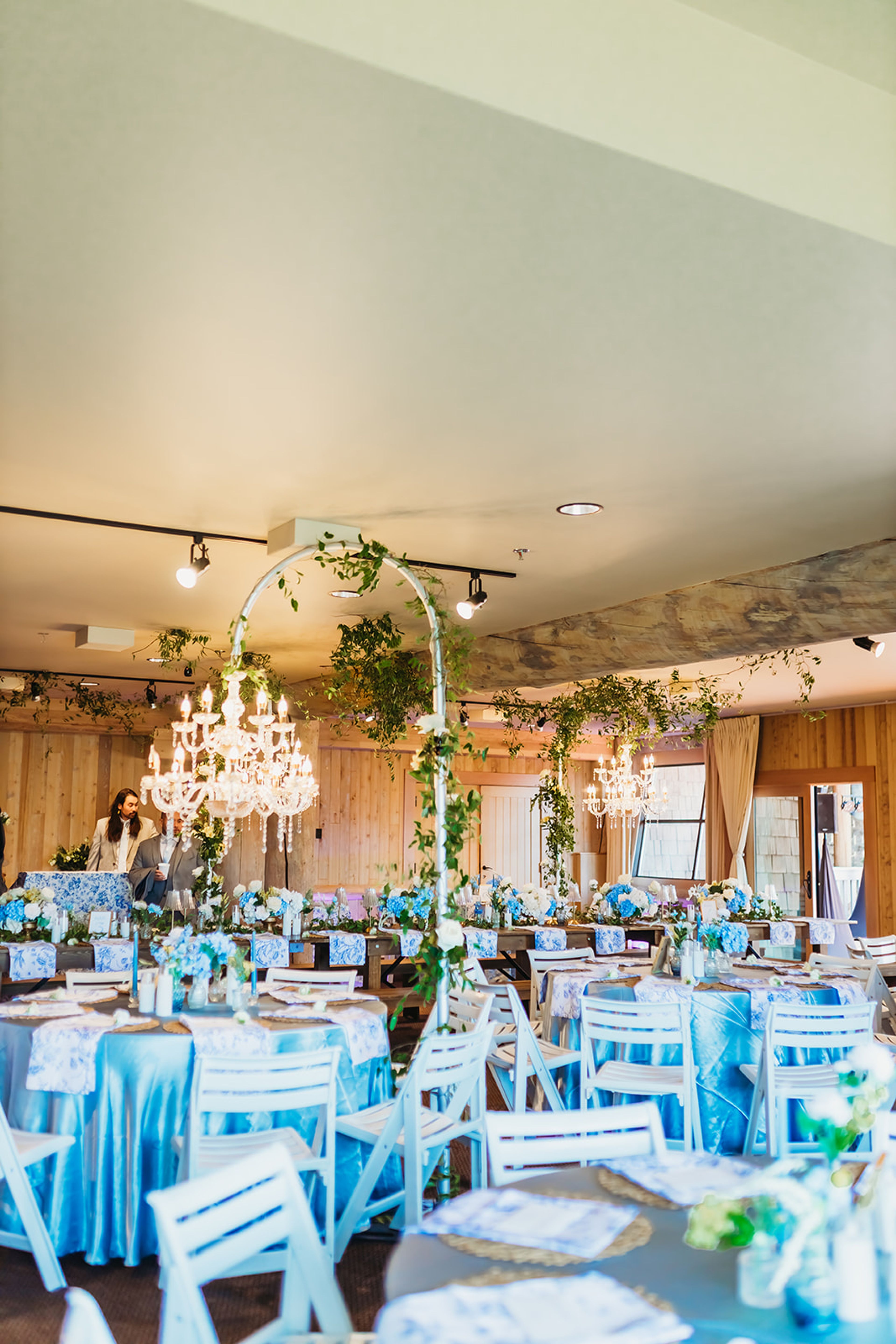 Methow Room & Deck, an event space at Sun Mountain Lodge